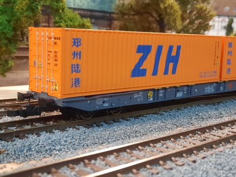 Preview: Sggnss 80 Ermewa + 2x ZIH 40ft