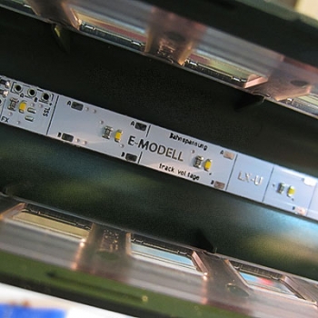 Universalbeleuchtungen - LX-U mit DCC-Decoder