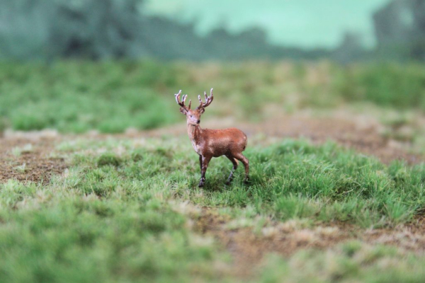 Figuren in H0 - Hirsch