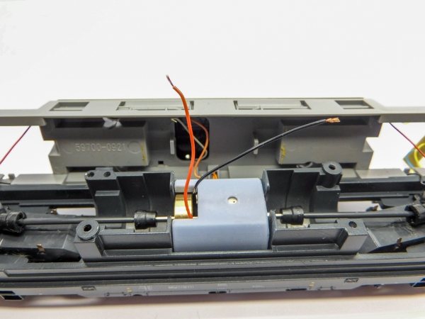 HP001F