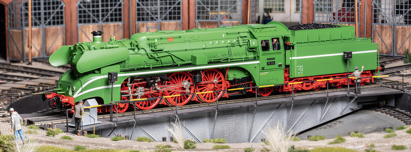 Märklin Modelle auf einer Modelleisenbahnanlage
